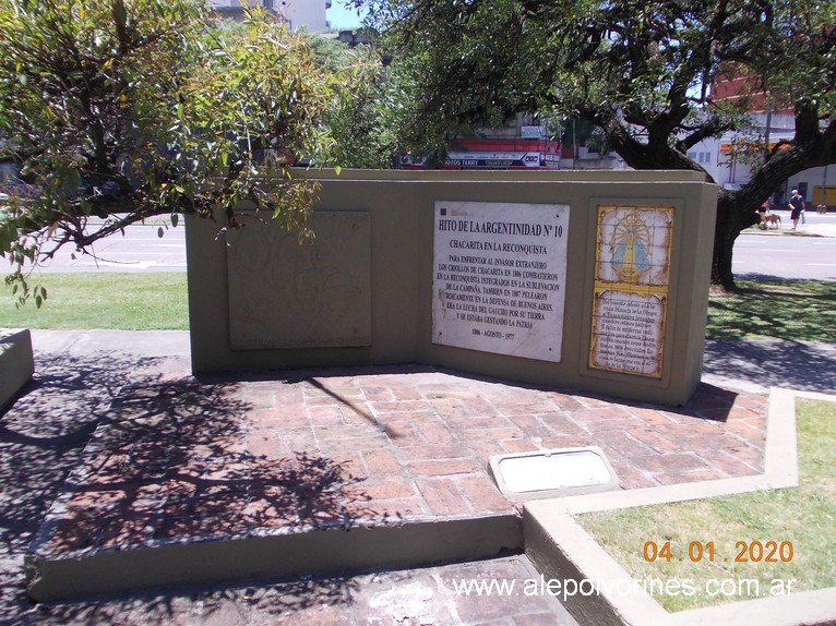 Foto: Hito de la Argentinidad N° 10 - Retiro (Buenos Aires), Argentina