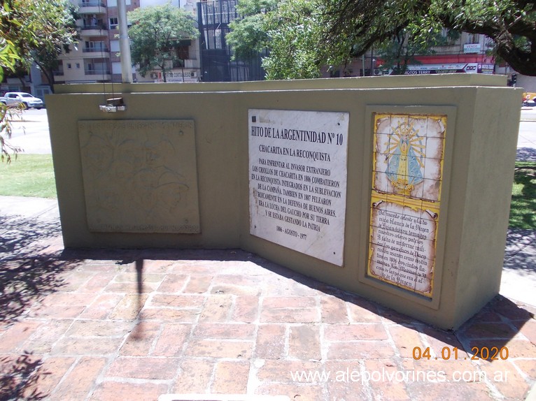 Foto: Hito de la Argentinidad N° 10 - Retiro (Buenos Aires), Argentina