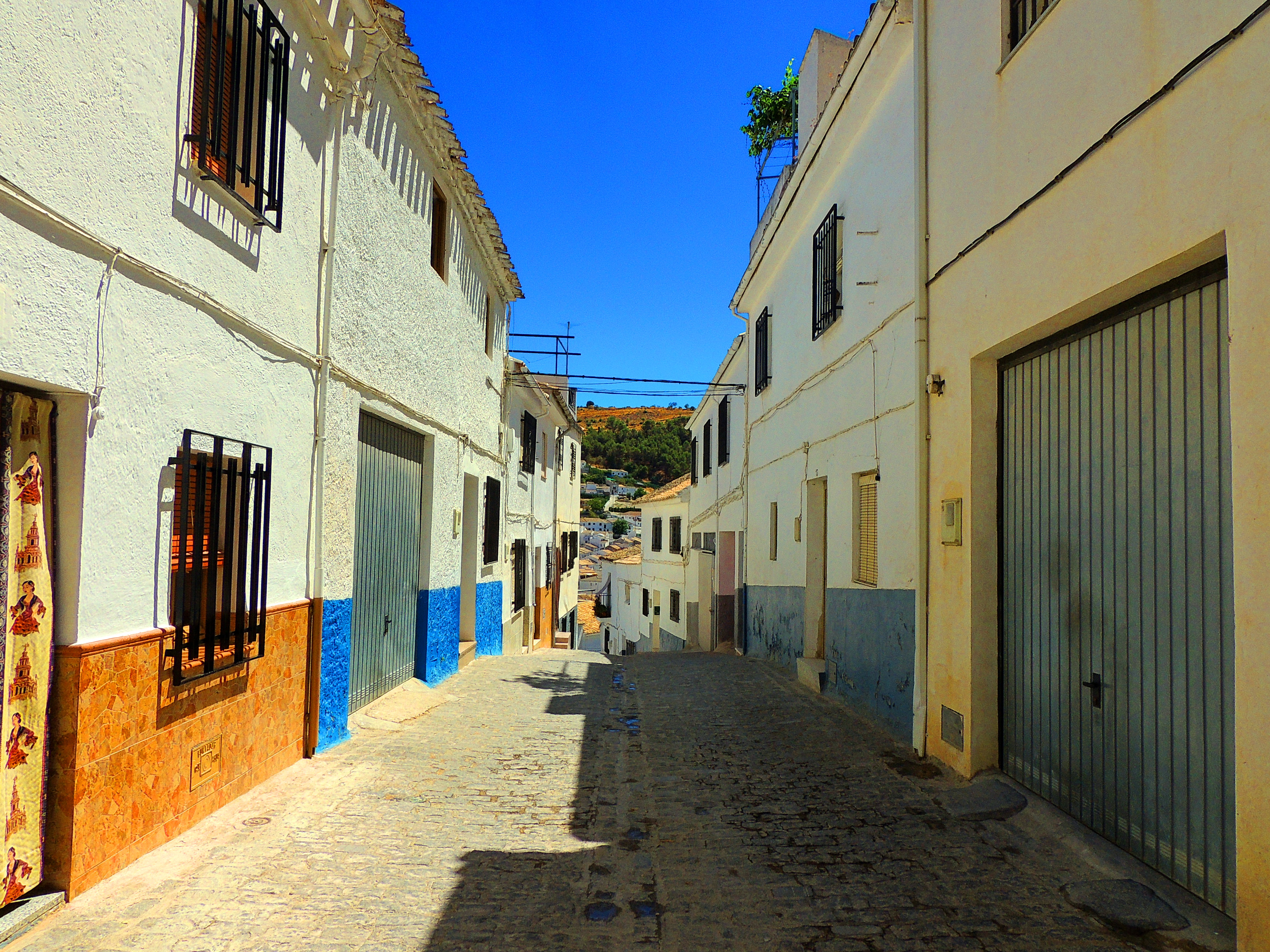 Foto: Calle Arco - Montefrío (Granada), España