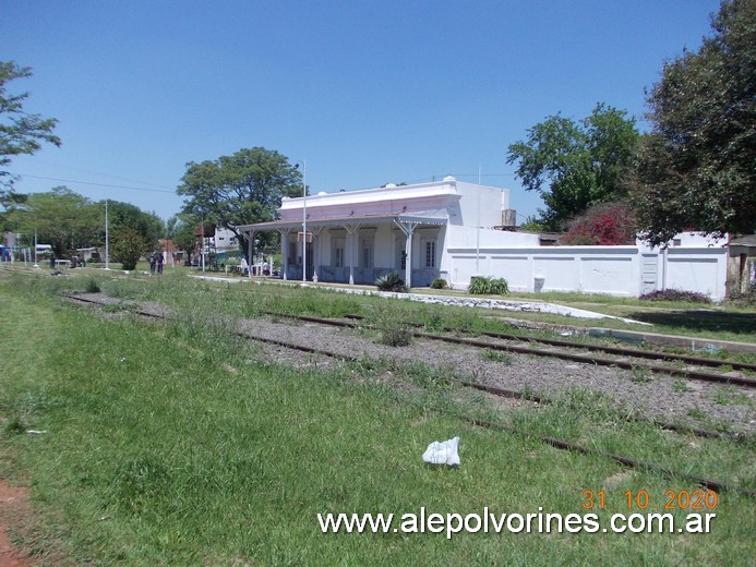 Foto: Estacion Toro - Presidente Derqui (Buenos Aires), Argentina