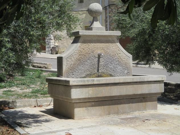 Foto: Fuente de piedra - Yebra (Castilla La Mancha), España