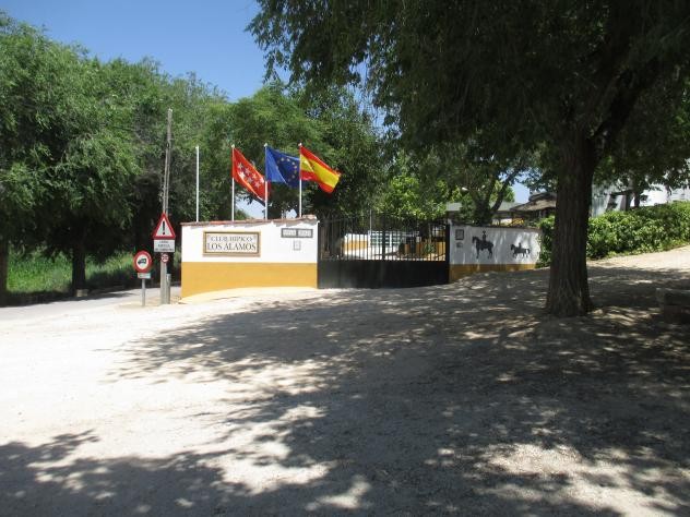 Foto: Entrada al club hípico - Tielmes (Comunidad de Madrid), España