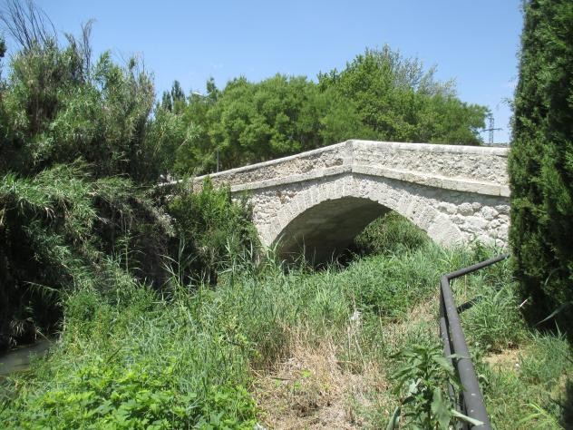 Foto: Puente de piedra del siglo XVII - Tielmes (Comunidad de Madrid), España
