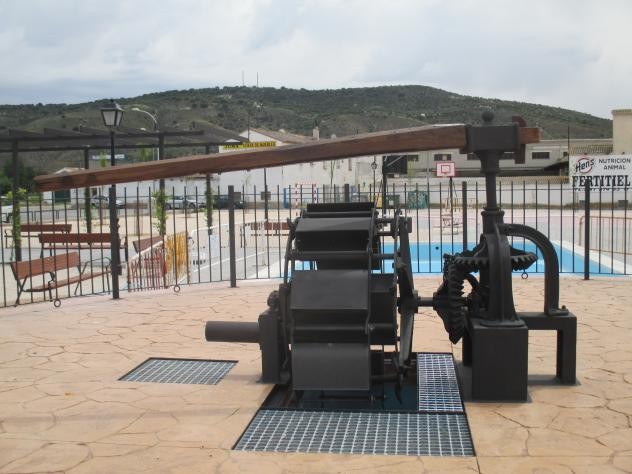 Foto: Noria de agua en el parque Caz Chico - Tielmes (Comunidad de Madrid), España