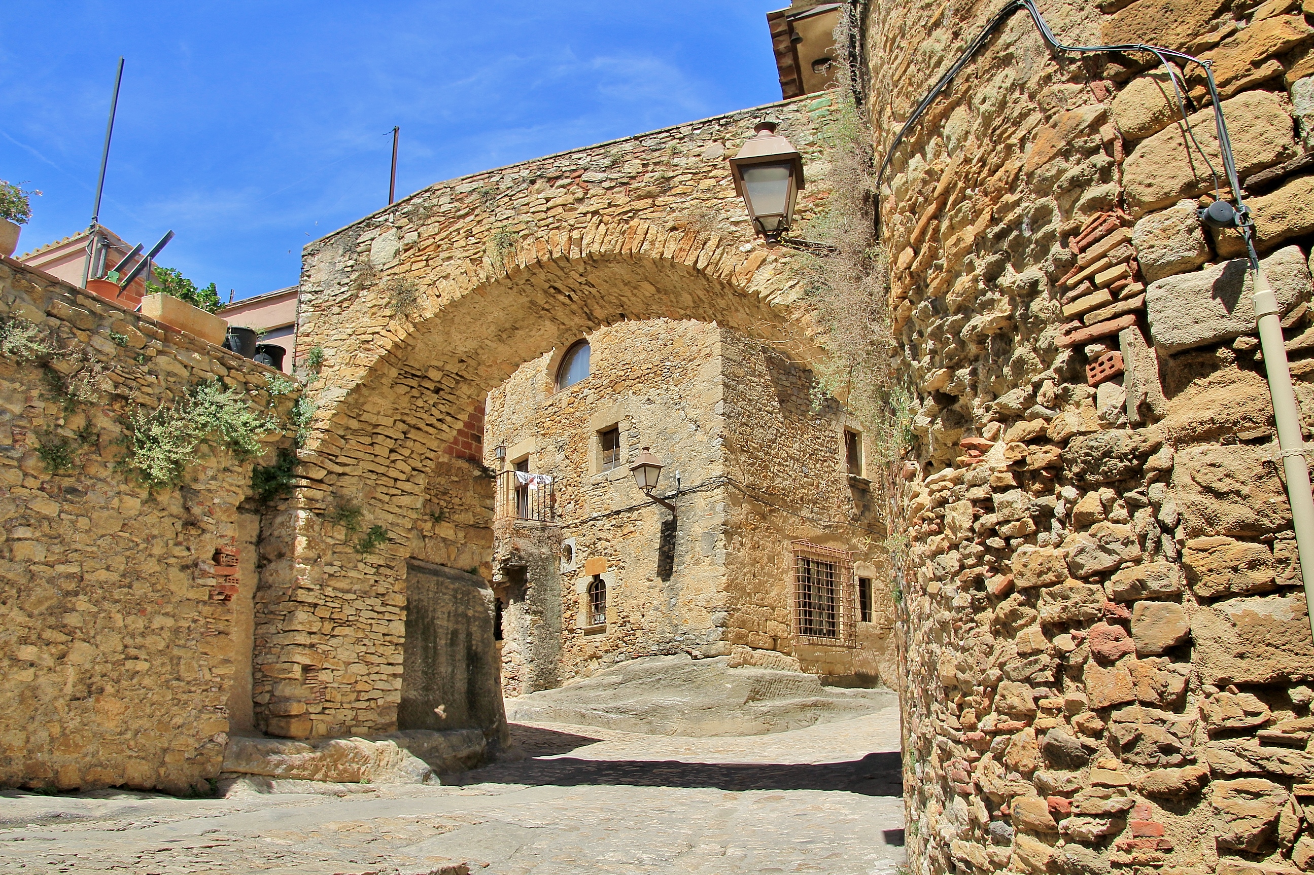 Foto: Centro histórico - Peratallada (Girona), España