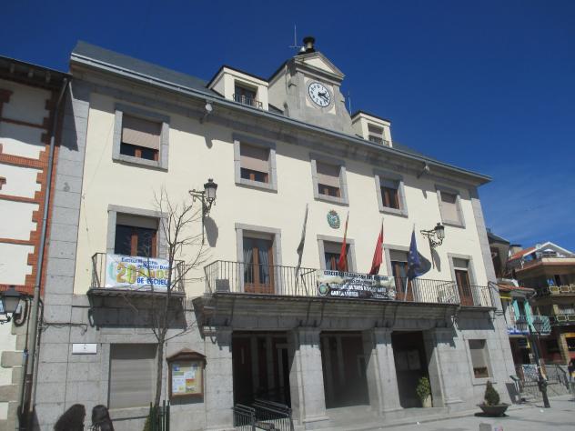 Foto: El ayuntamiento - Cercedilla (Madrid), España