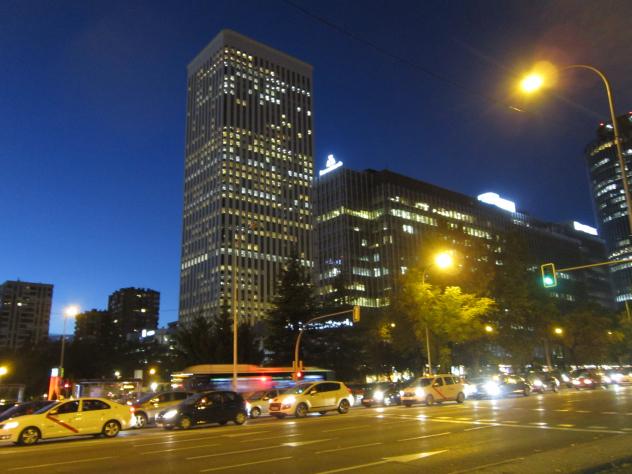 Foto: El paseo de la Castellana al atardecer - Madrid (Comunidad de Madrid), España