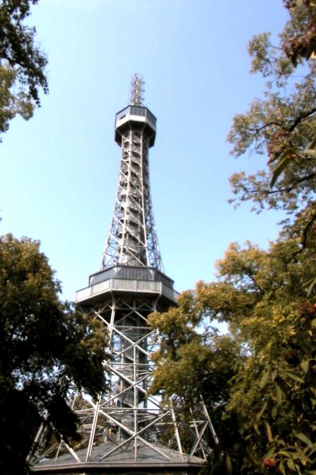 Foto: La torre Petrin - Praga (Hlavní Mesto Praha), República Checa