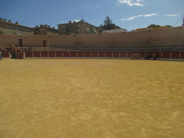 Foto: Interior de la plaza de toros - Móndejar (Guadalajara), España