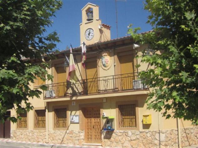 Foto: El ayuntamiento - Pozo de Almoguera (Guadalajara), España