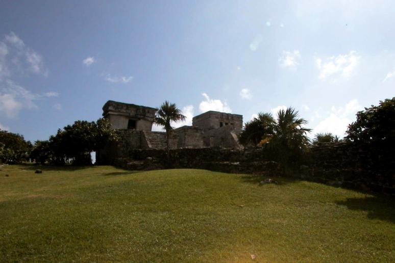 Foto: Bella vista de los edificios Mayas - Tulum (Quintana Roo), México