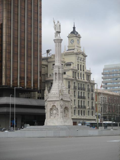 Foto: Monumento a Cristóbal Colón en la plaza homónima - Madrid (Comunidad de Madrid), España