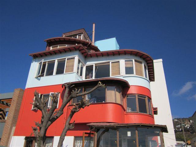 Foto: La Sebastiana casa del poeta Neruda en esta ciudad - Valparaíso, Chile