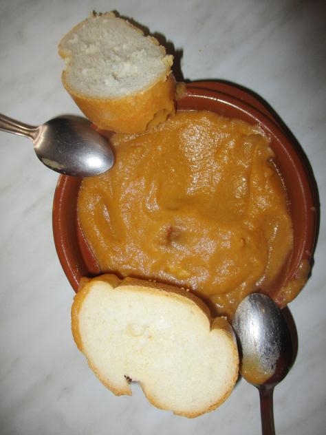 Foto: Plato típico: gachas de la zona - Albares (Guadalajara), España