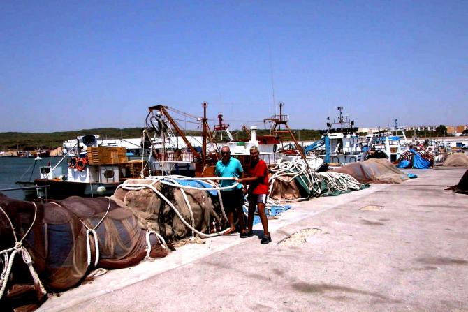 Foto: En el puerto pesquero - Zahara de los Atunes (Cádiz), España