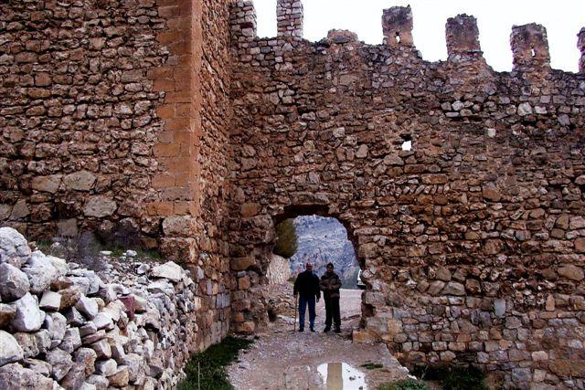 Foto: Paso en la muralla - Albarracín (Teruel), España