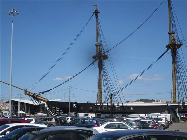 Foto: Fragata de D. Fernando II e Gloria - Cacilhas (Lisbon), Portugal