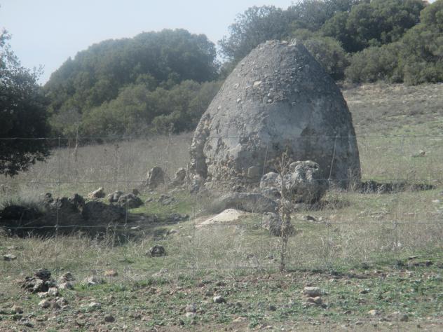 Foto: Antigua choza para refugio de pastores - Driebes (Guadalajara), España