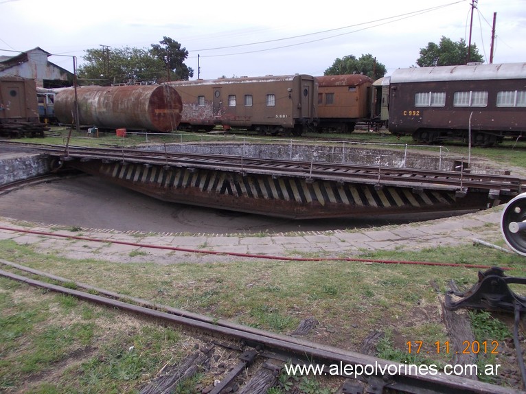 Foto: Estacion Villa Lynch - Mesa Giratoria - Villa Lynch (Buenos Aires), Argentina