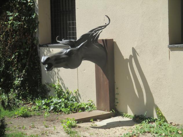 Foto: Cabeza de caballo en el Museo de Esculturas - Leganés (Madrid), España