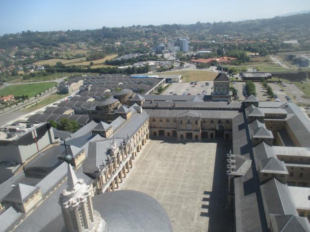 Foto: Plaza central de La Laboral - Gijón (Asturias), España