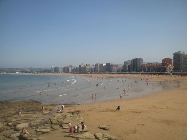 Foto: Playa de San Lorenzo - Gijón (Asturias), España