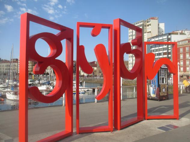 Foto: Las letronas todo un emblema de la ciudad - Gijón (Asturias), España