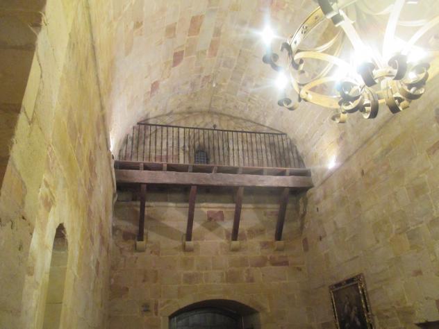 Foto: Espacio para el coro en la capilla del castillo - Sigüenza (Guadalajara), España