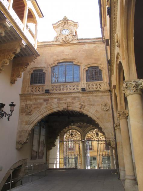 Foto: Patio interior en el palacio de la Salina - Salamanca (Castilla y León), España