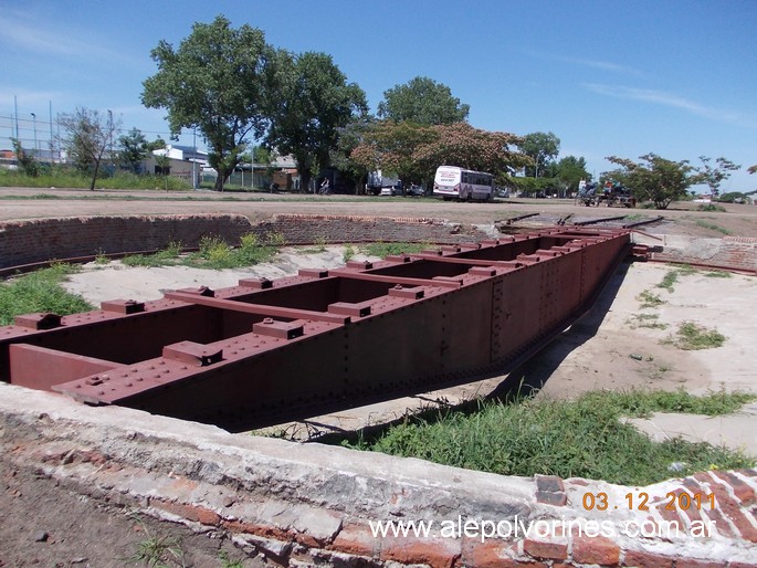 Foto: Estacion Zarate - Mesa Giratoria - Zarate (Buenos Aires), Argentina