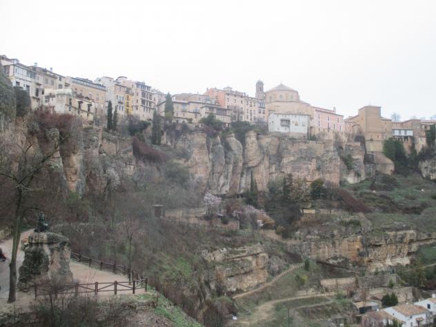 Foto: Vista de la ciudad desde las Casas Colgadas - Cuenca (Castilla La Mancha), España