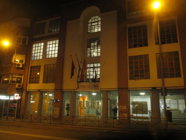 Foto: Centro cultural en la calle Eugenia de Montijo - Madrid (Comunidad de Madrid), España