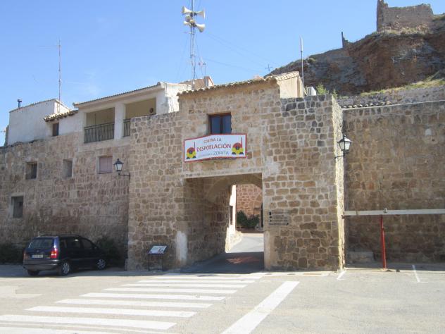 Foto: Entrada a la localidad - Zorita de los Canes (Guadalajara), España