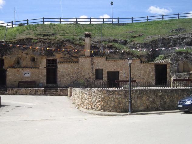 Foto: Zona de las cuevas - Buendía (Guadalajara), España