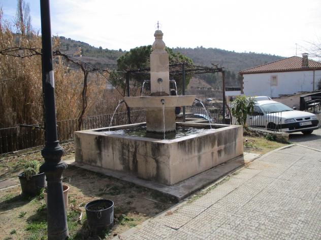 Foto: Fuente - Tendilla (Guadalajara), España
