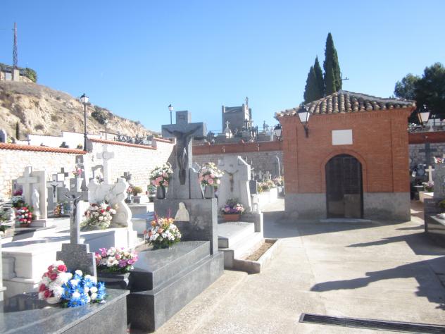 Foto: Cementerio municipal - Perales de Tajuña (Madrid), España