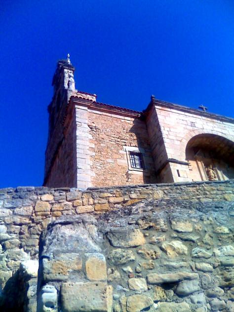 Foto: Iglesia - Villalba de Duero (Burgos), España