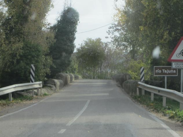 Foto: Puente en la carretera - Carabaña (Madrid), España