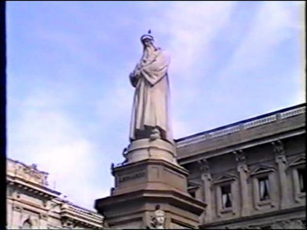 Foto: Monumento a Leonardo da Vinci - Milán (Lombardy), Italia