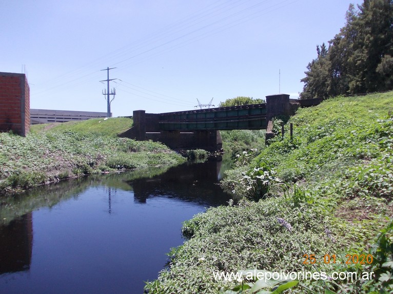 Foto: Puente Arroyo Pinazo - Del Viso (Buenos Aires), Argentina