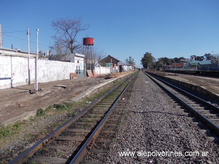 Foto: Estacion Los Polvorines - Los Polvorines (Buenos Aires), Argentina