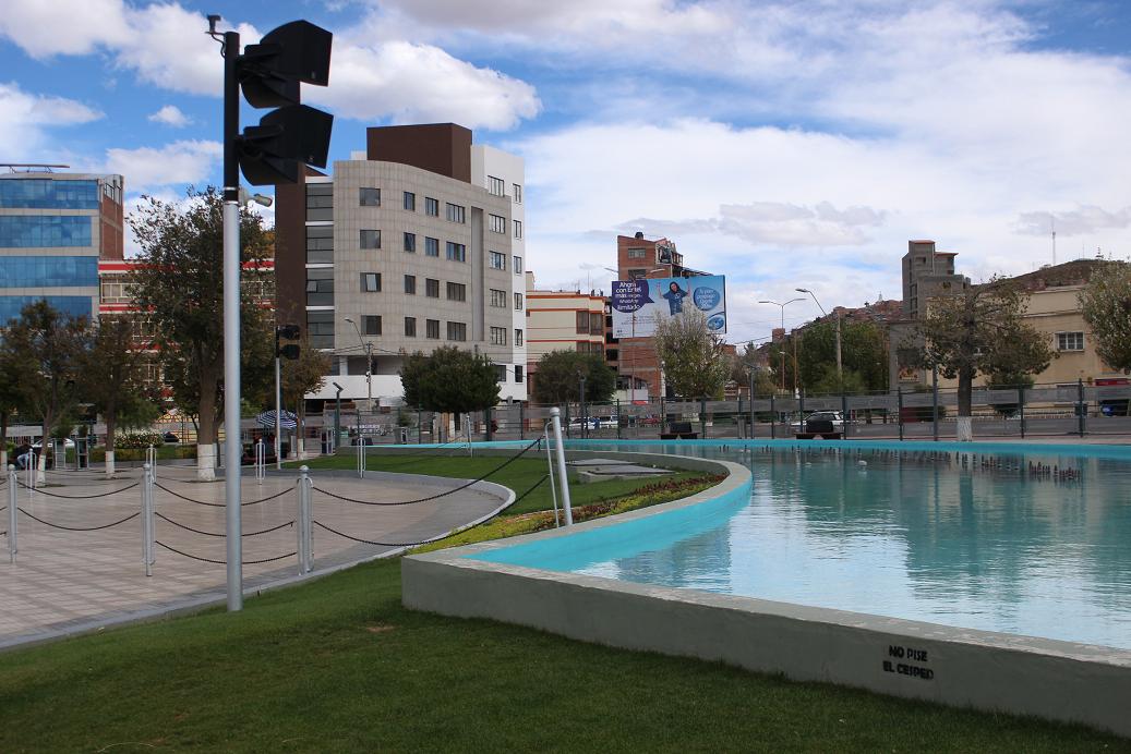 Foto: Plaza Sebastian Pagador en cuarentena - Ciudad de Oruro (Oruro), Bolivia