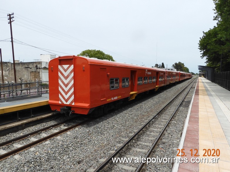 Foto: Estacion Adolfo Sourdeaux - Villa de Mayo (Buenos Aires), Argentina