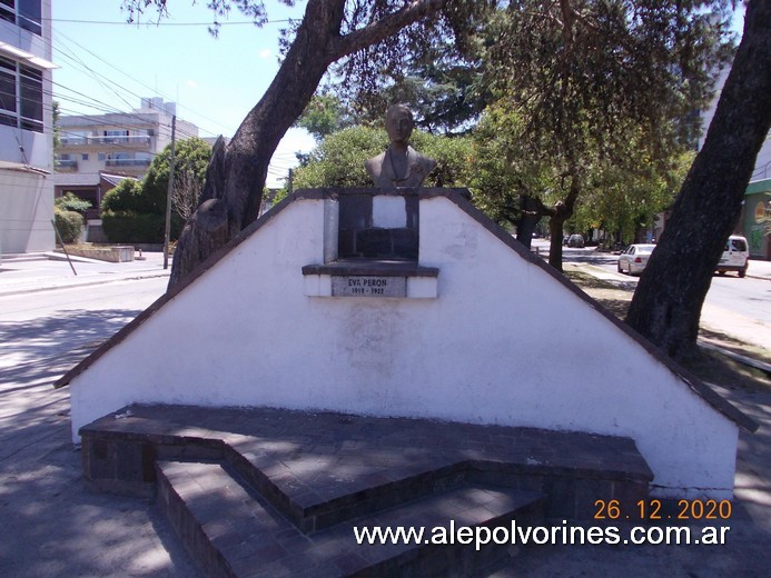 Foto: Busto Eva Peron - Moreno (Buenos Aires), Argentina