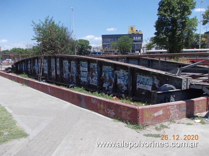 Foto: Mesa Giratoria Estacion Moreno - Moreno (Buenos Aires), Argentina