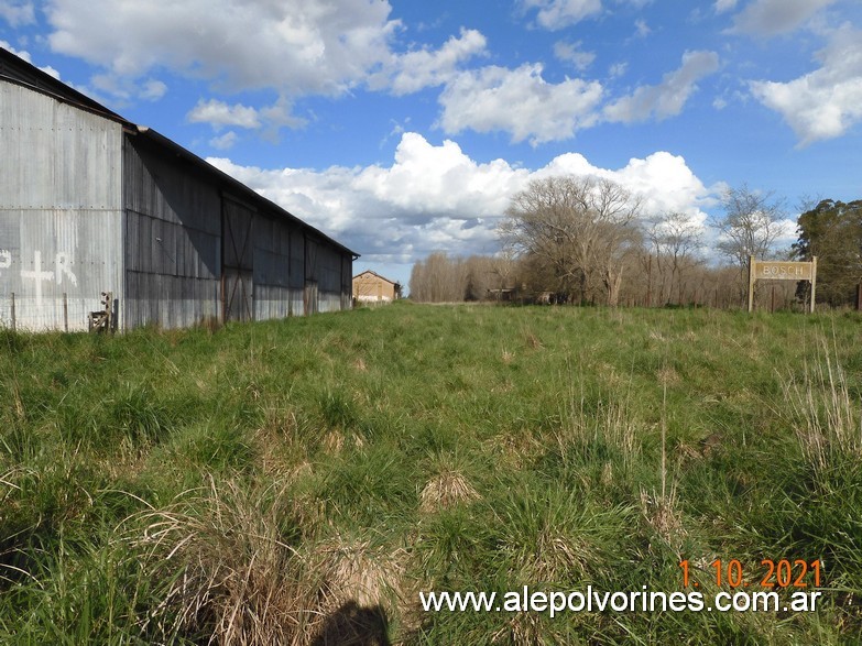 Foto: Estacion Bosch - Bosch (Buenos Aires), Argentina