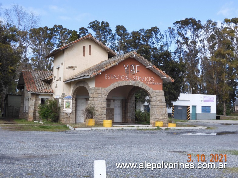 Foto: Nicanor Olivera - Estacion de Servicio - Nicanor Olivera (Buenos Aires), Argentina