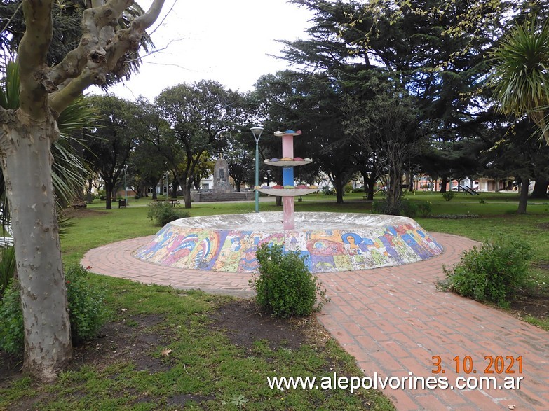 Foto: Juan N Fernández - Plaza - Juan N Fernandez (Buenos Aires), Argentina