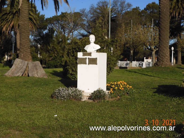 Foto: De La Garma - Busto Evita - De La Garma (Buenos Aires), Argentina