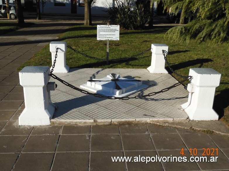 Foto: Tres Arroyos - Punto Nodal N°69 IGM - Tres Arroyos (Buenos Aires), Argentina